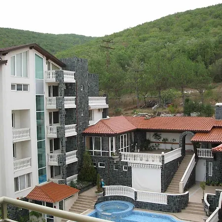 아파트 Grandview